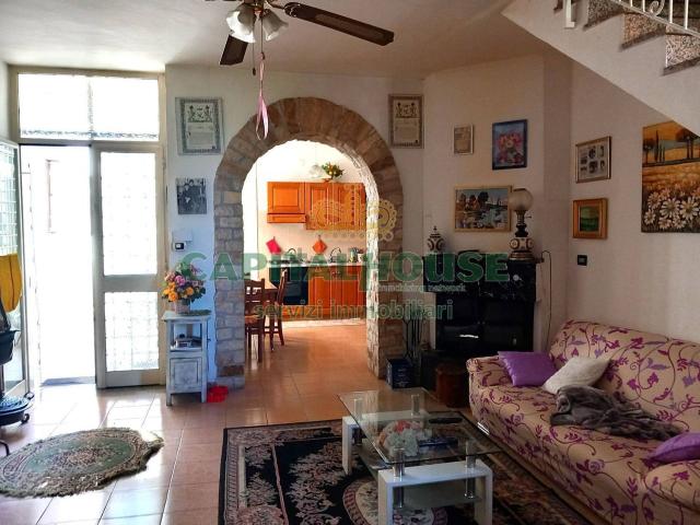 Casa in vendita a Sirignano, Avellino