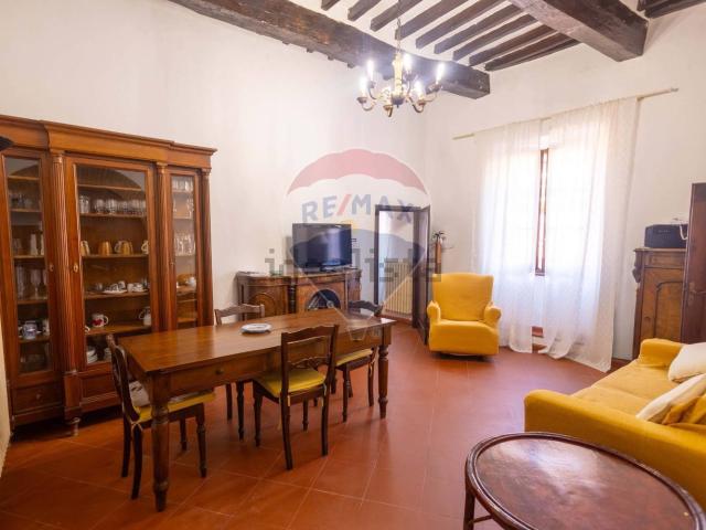 Casa in vendita a Cetona, Toscana
