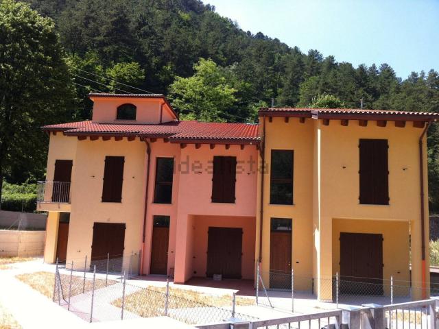 Casa in vendita a Marradi, Toscana