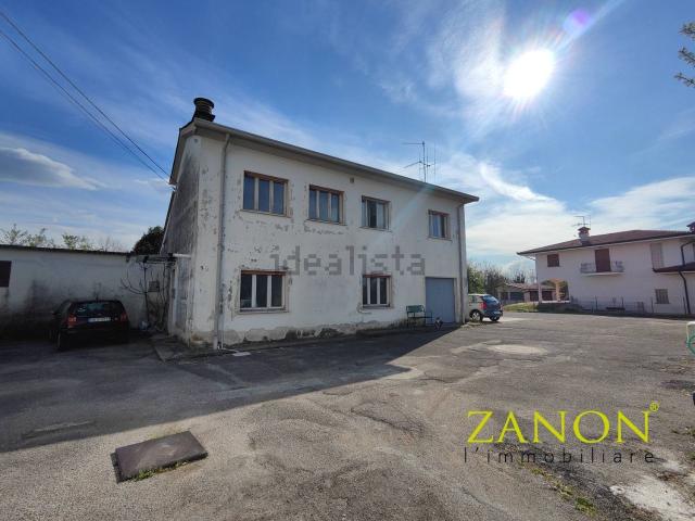 Casa in vendita a Mossa, Friuli-Venezia Giulia
