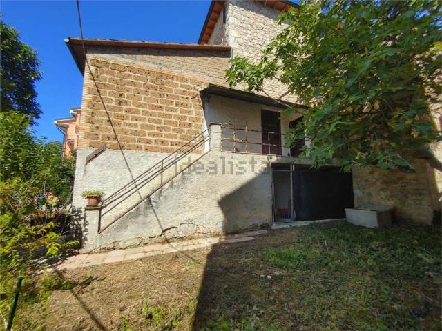 Casa in vendita a Colpetrazzo, Umbria