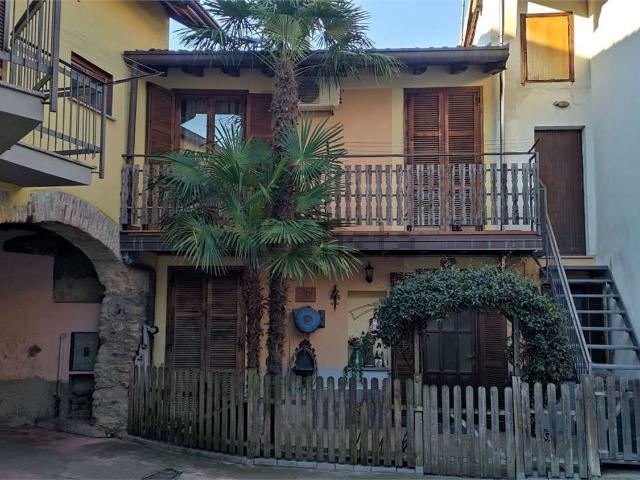 Casa in vendita a Gurone, Malnate