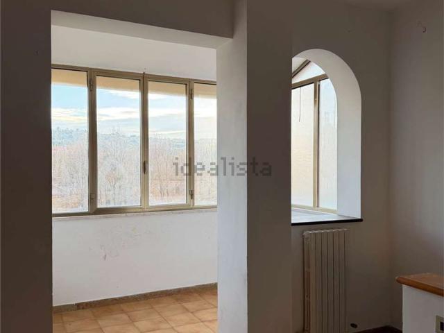 Casa in vendita a Marche, Ancona