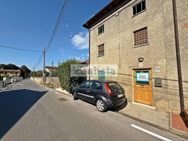 Casa in vendita a Nocchi, Camaiore