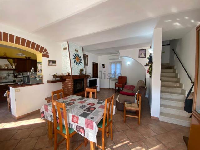 Casa in vendita a Robella, Trino