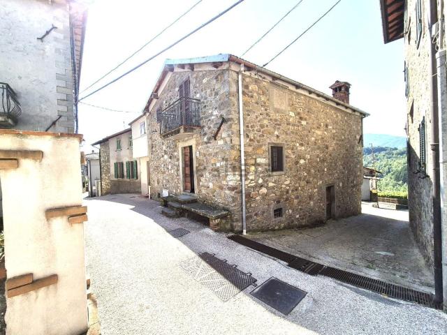 Casa in vendita a Unione Comuni Garfagnana, Piazza Al Serchio
