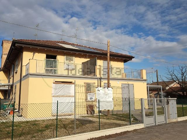 Casa in vendita a Unione Terre d'Acqua, Crevalcore