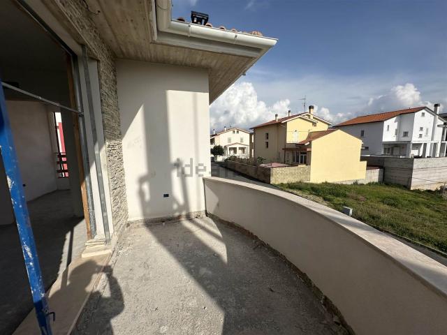 Casa in vendita a Cecina, Toscana
