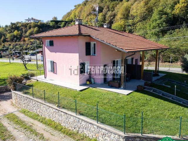 Casa in vendita a Monte, Massino Visconti
