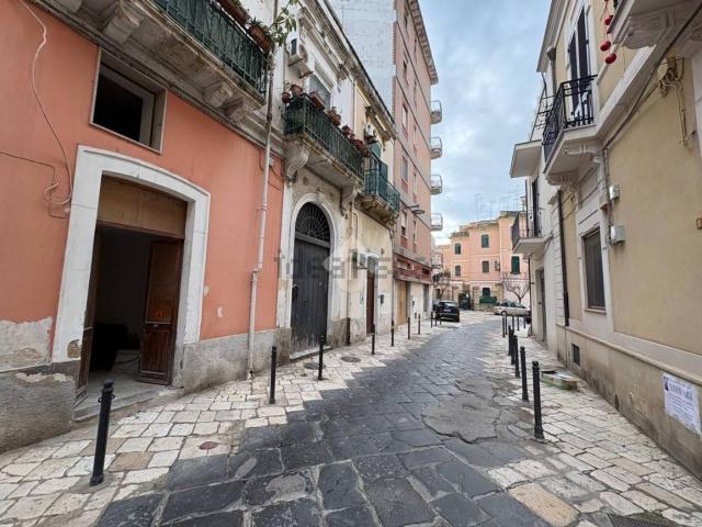 Casa in vendita a Centro, Puglia