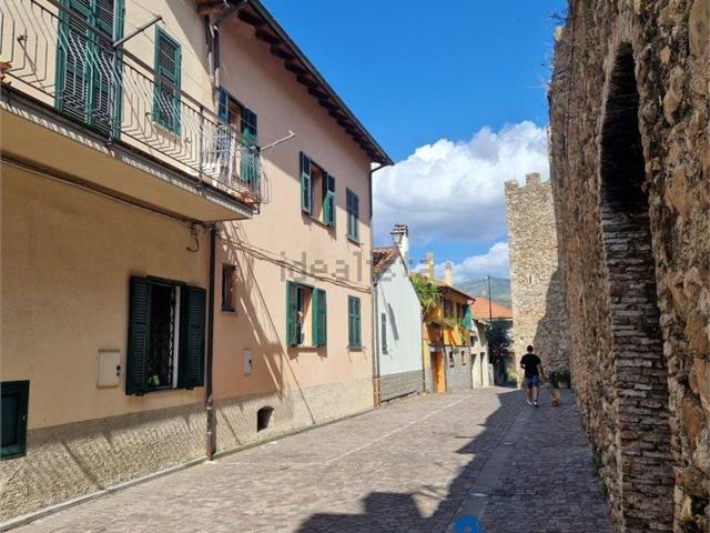 Casa in vendita a Villanova D'albenga, Liguria