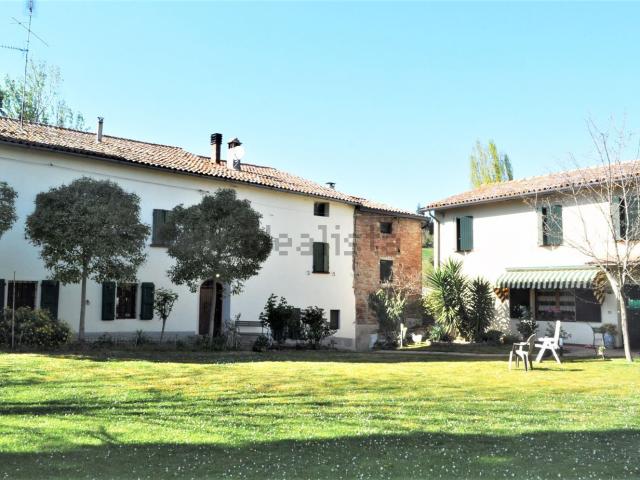 Casa in vendita a Nuovo Circondario Imolese, Imola