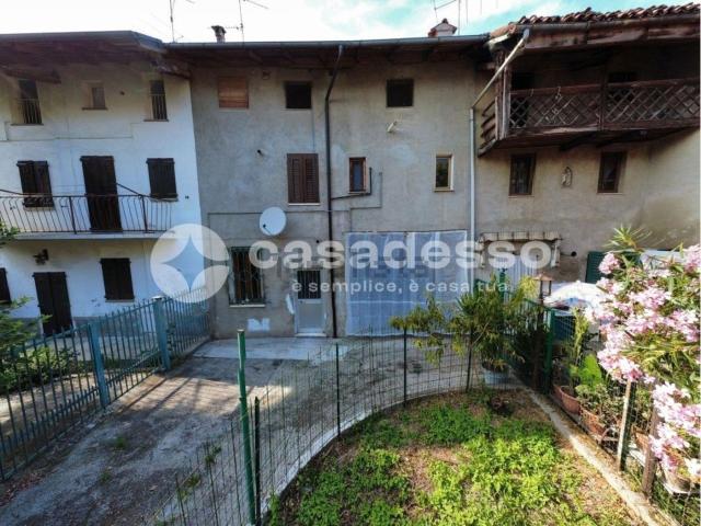 Casa in vendita a Piemonte, Vercelli
