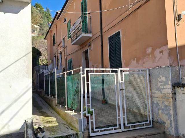 Casa in vendita a Popoli, Abruzzo