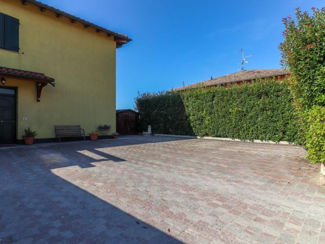 Casa in vendita a Unione Terre d'Acqua, San Giovanni In Persiceto