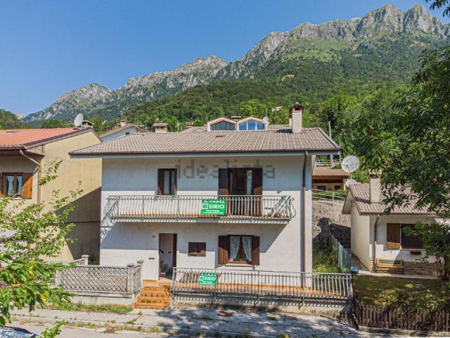 Casa in vendita a Lusevera, Cesariis / Podbardo