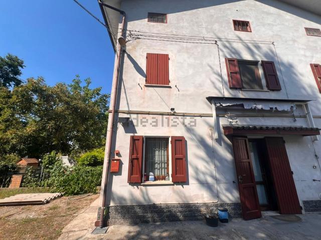 Casa in vendita a Pianura Reggiana, Re