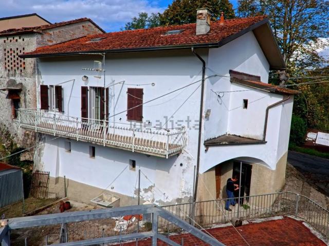 Casa in vendita a Serricciolo, Aulla