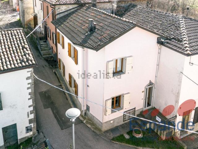 Casa in vendita a Unione dell'Appennino Bolognese, Castel Di Casio