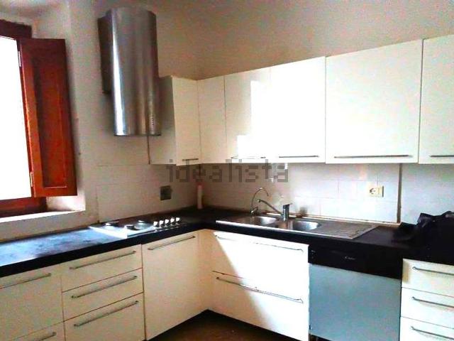 Casa in vendita a Carmignano, Seano