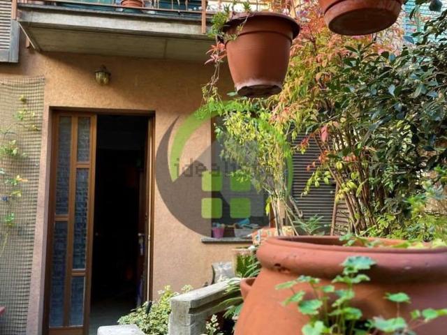 Casa in vendita a Rova, Gazzaniga