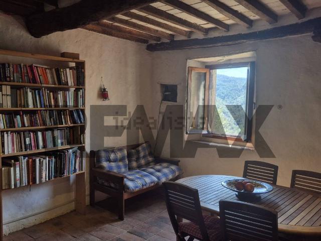 Casa in vendita a Valdottavo, Borgo a Mozzano