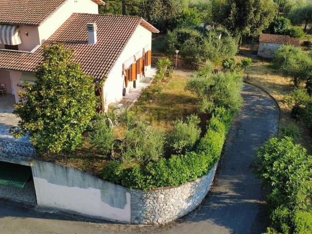 Casa in vendita a Abbadia Di Montepulciano, Toscana