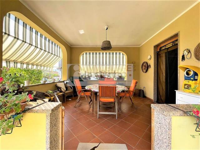 Casa in vendita a Dogana, Luni