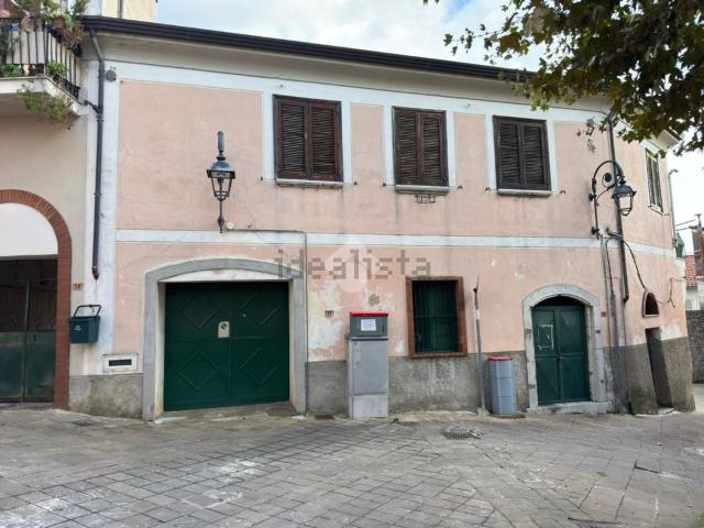 Casa in vendita a Vignale, San Cipriano Picentino