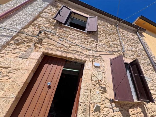 Casa in vendita a Pozzomaggiore, Sardigna/Sardegna