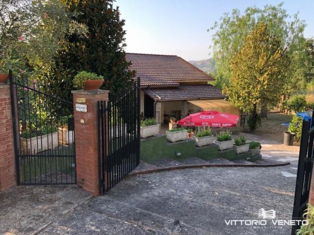 Casa in vendita a Laureana Cilento, Campania