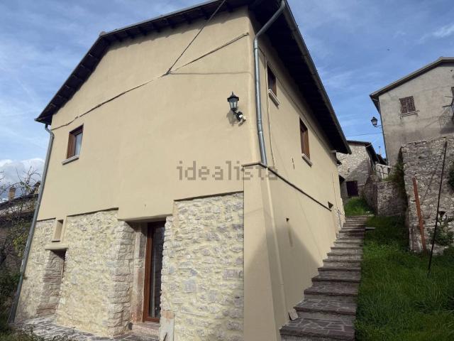 Casa in vendita a Cascia, Umbria