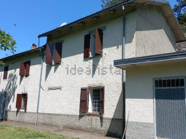 Casa in vendita a Unione dei comuni del Distretto Ceramico, Frassinoro