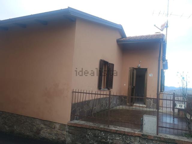 Casa in vendita a Unione dell'Appennino Bolognese, San Benedetto Val Di Sambro