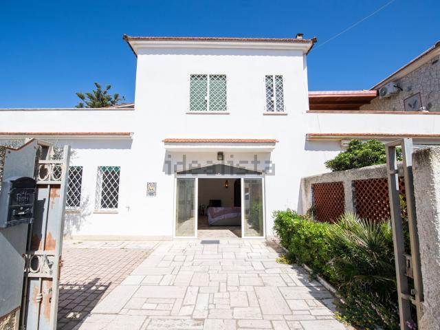 Casa in vendita a Porto Rutulo, Roma Capitale