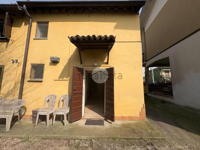 Casa in vendita a Grazie, Curtatone