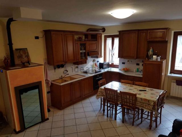 Casa in vendita a Cannara, Umbria