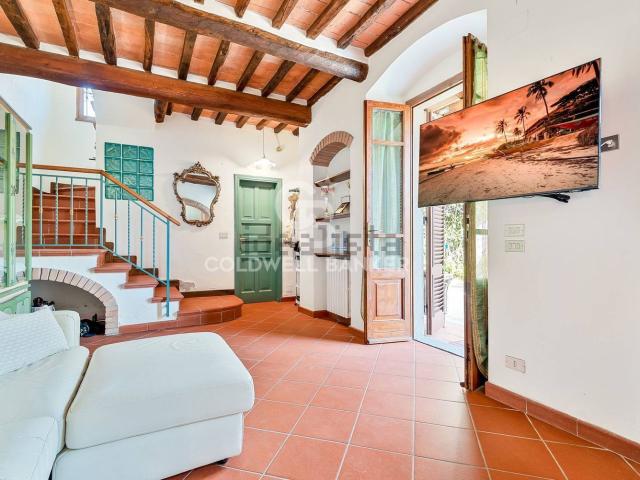 Casa in vendita a Vittoria Apuana, Forte Dei Marmi