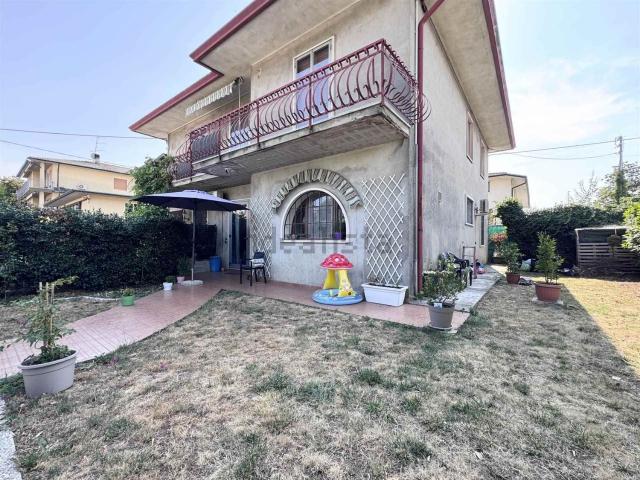Casa in vendita a Sarego, Veneto