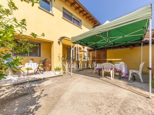 Casa in vendita a Valle Mazzone, Roma Capitale
