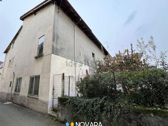 Casa in vendita a Piemonte, Novara