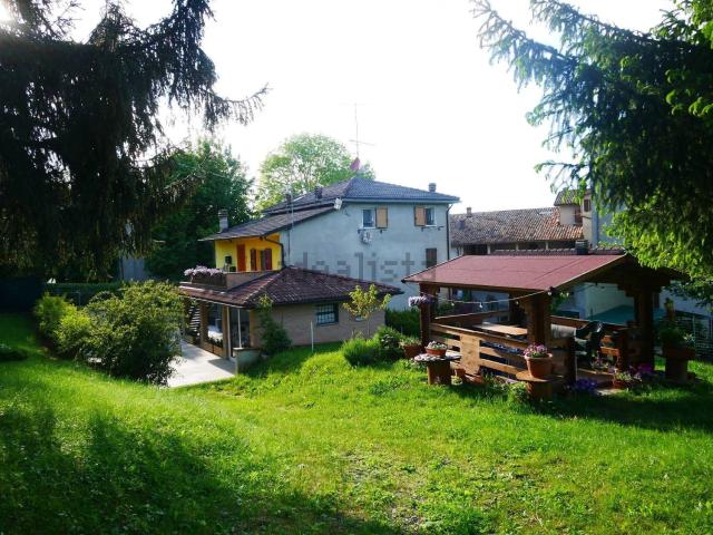 Casa in vendita a Unione dei comuni del Frignano, Pavullo Nel Frignano