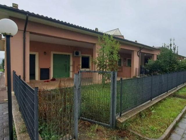 Casa in vendita a Forano Sabino, Lazio