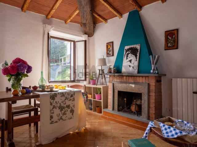 Casa in vendita a Stazzema, Toscana