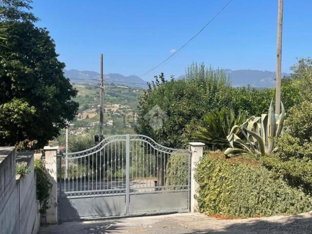 Casa in vendita a San Leucio Del Sannio, Campania
