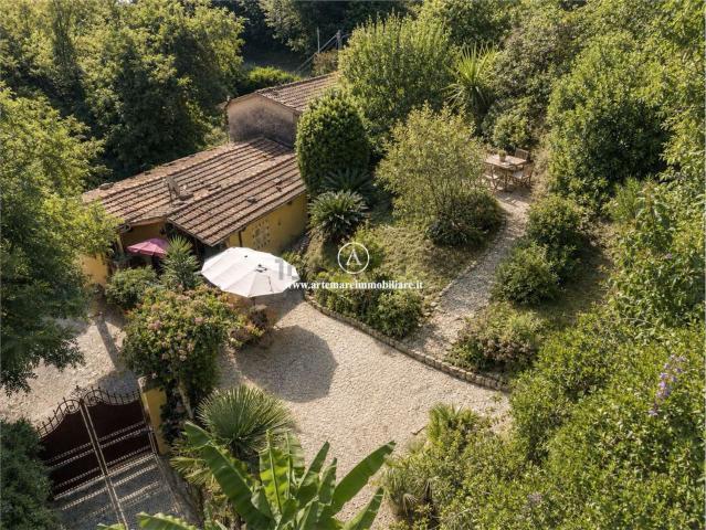 Casa in vendita a Tonfano, Toscana