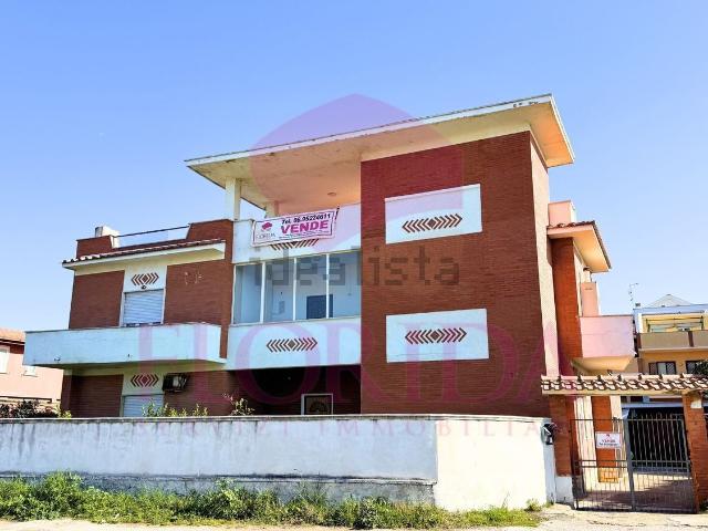 Casa in vendita a Tor San Lorenzo, Ardea