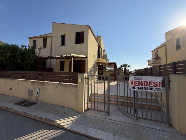 Casa in vendita a Custonaci, Sicilia