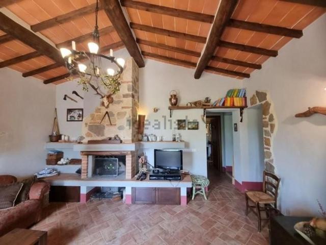 Casa in vendita a Collalto, Colle Di Val D'elsa