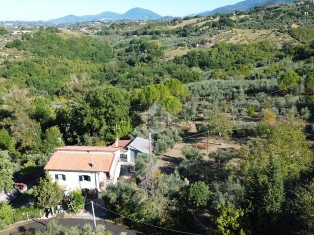 Casa in vendita a Bocchignano, Montopoli di Sabina